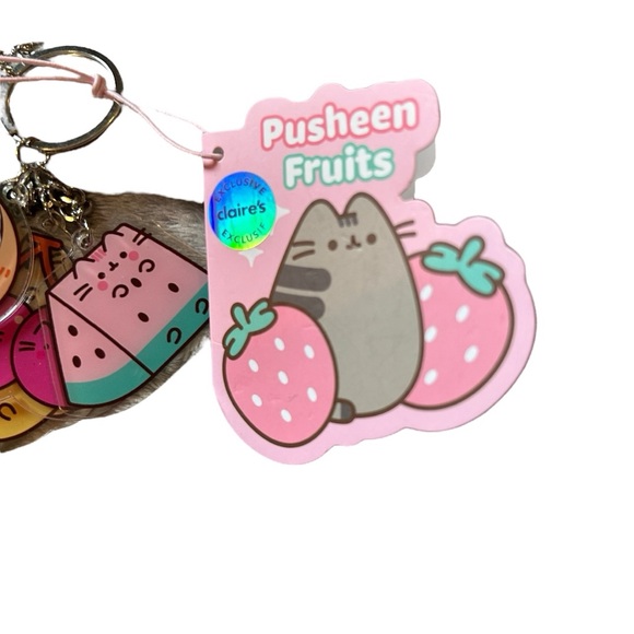 Pusheen Fruits Keychain Set Exclusive Charms! - Picture 9 of 9